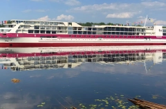 "Водоходъ" отменит майские круизы на "Николае Жаркове" из-за задержки сдачи судна