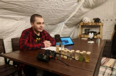 Ученые ИГУ завершили зимнюю экспедицию с мониторингом экосистемы на Байкале