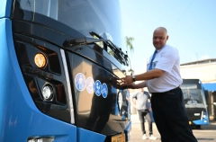 Сто современных автобусов поставили в Москву для пригородных маршрутов