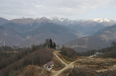 Турист сорвался в ущелье со смотровой площадки в горах Сочи
