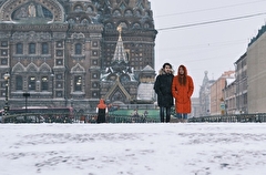 Более семи сантиметров снега выпало в Петербурге за ночь