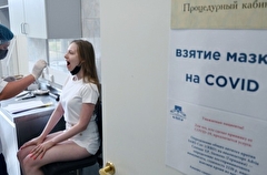 Суточная заболеваемость COVID-19 в Москве продолжила снижение