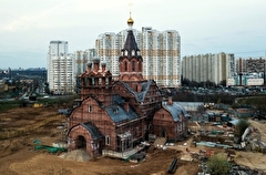 На строительство православных храмов Москвы ежегодно жертвуют до 3 млрд рублей - Ресин