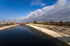 Аграрии Крыма в 2023г начнут платить за воду из Северо-Крымского канала - Аксенов