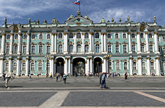 Более 850 тысяч туристов отдохнули в Санкт-Петербурге на майские праздники