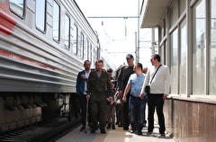 Более 300 пассажиров поезда Владивосток-Москва эвакуированы из-за сообщения о "минировании"
