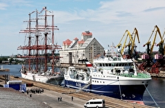Обеспечение всем необходимым Калининграда морским путем является одним из абсолютных приоритетов для страны, заявили в Кремле