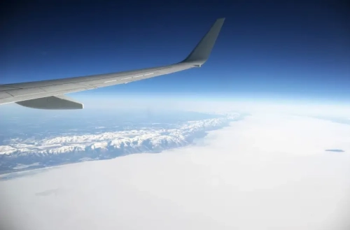 Таджикская "Сомон Эйр" удвоит число рейсов по маршруту Душанбе - Дели