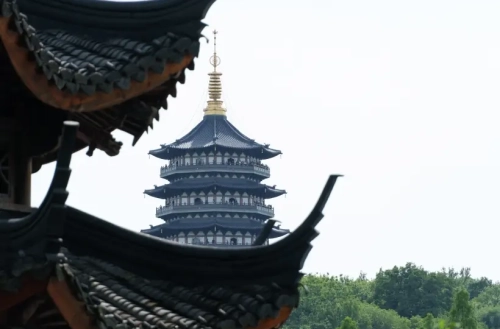 В Китай без виз: кто из жителей России сможет воспользоваться новым режимом?