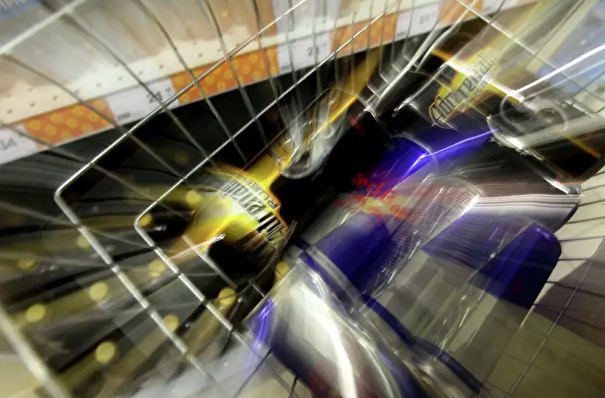 Продажу энергетиков планируют ограничить в Тульской области