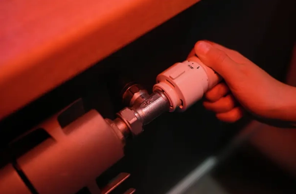 Около 20 домов остались в мороз без тепла в алтайском Рубцовске из-за аварии