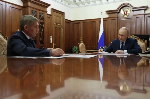 Путин поддержал планы главы Чувашии баллотироваться на новый губернаторский срок