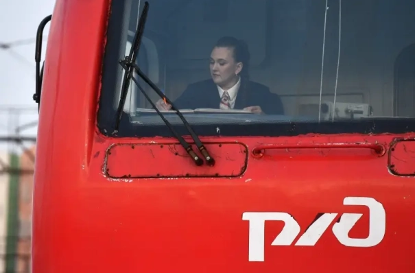 Поезда Павелецкого направления, включая аэроэкспрессы, следуют с опозданием из-за дождя