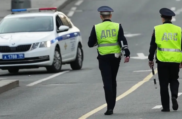 Тысячи должников по штрафам нашла полиция на дорогах Петербурга и Ленобласти