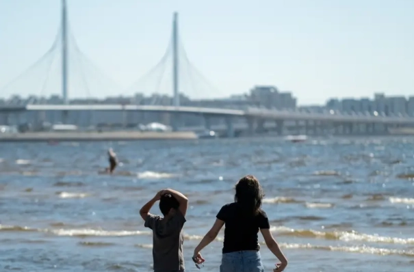 Только два пляжа Петербурга пригодны для купания - Роспотребнадзор