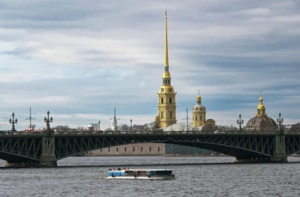 Реставрацию фасадов Петропавловской крепости планируют завершить в 2026г - Беглов