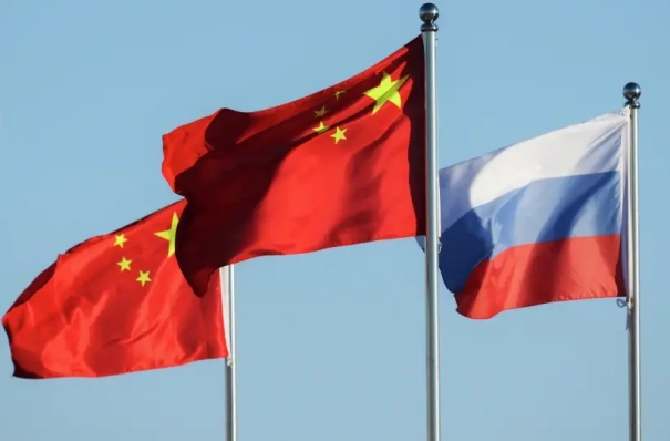 Российско-китайский заплыв "Дружба" через Амур пройдет 2 августа