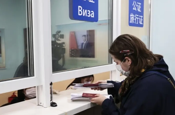 ГД увеличила срок действия электронной визы для пребывания в РФ до 120 суток