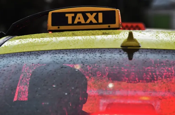 Таксисты смогут работать в любом регионе вне зависимости от прописки - законопроект