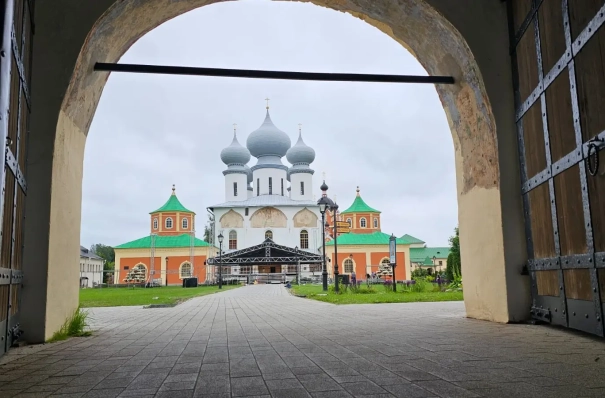 Тихвин стал столицей "Серебряного ожерелья России" 2025 года