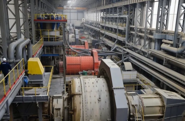 Власти планируют продажу доли в ЮГК - Силуанов