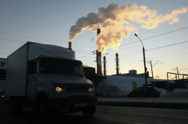 Путин поставил задачу к 2035г сократить выбросы парниковых газов в РФ до 65-67% от уровня 1990г