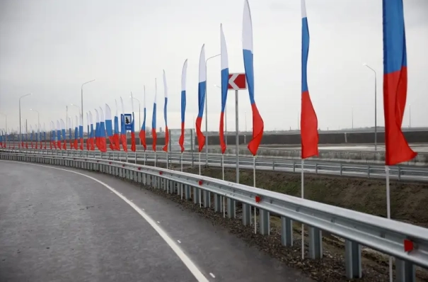 Более 1,5 тыс. км автодорог введены в эксплуатацию в РФ по нацпроекту в 2025г