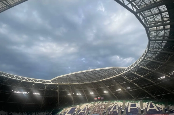 Дефекты кровли устранили на стадионе "Солидарность Самара Арена"