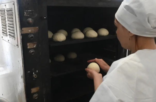 Открывать хлебопекарни на базе школ планируют в Якутии