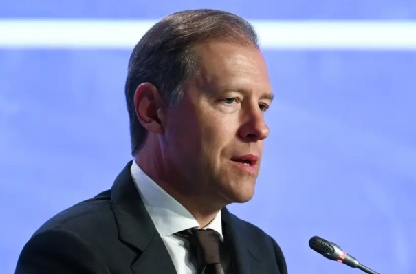 РФ нарастит выпуск средств для противодействия атакам - Мантуров