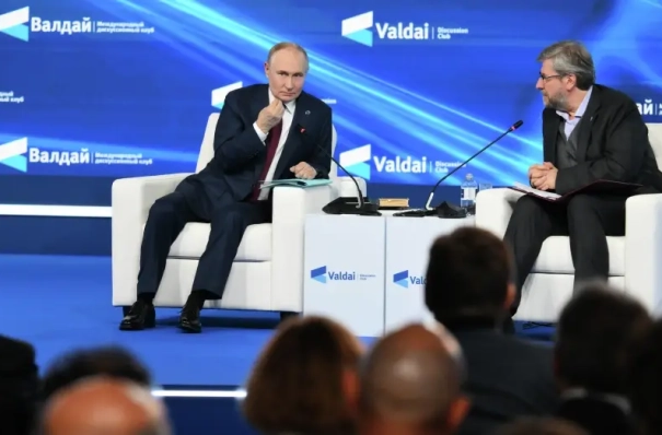 Путин: Россия воюет практически со всеми странами НАТО