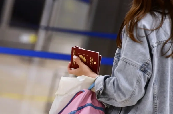 Мобильные приемные для пассажиров заработали в аэропортах Поволжья из-за задержек рейсов