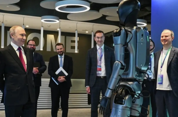 Штаб по внедрению генеративного искусственного интеллекта создадут в РФ