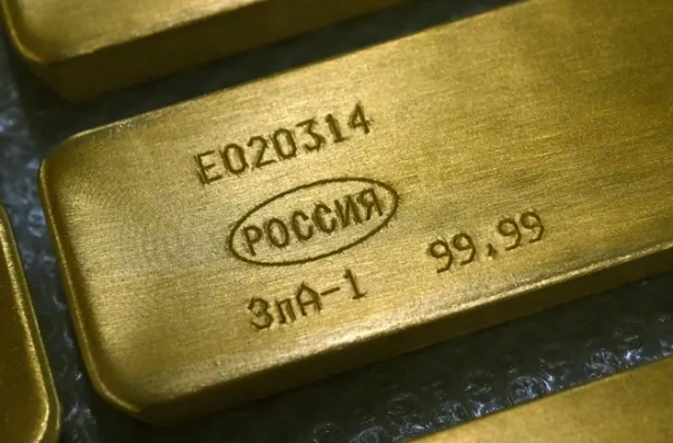 Ограничения на вывоз золота в слитках с территории РФ заработают в 2026 г - Новак