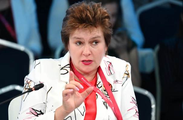 Глава Росздравнадзора с группой специалистов отправляется в Кузбасс