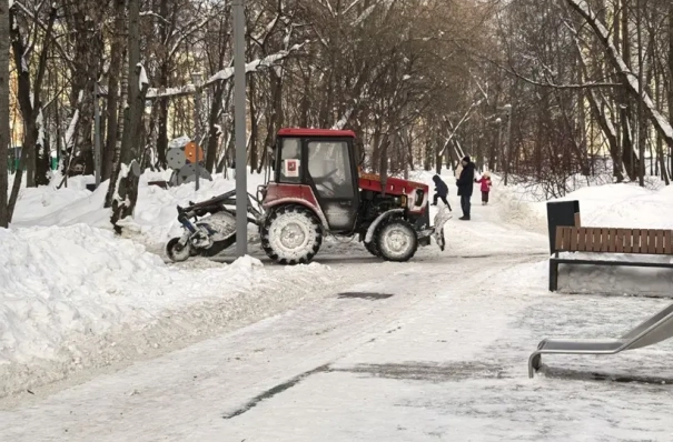 Дорожные службы Тульской области работают круглосуточно из-за ожидаемого снегопада