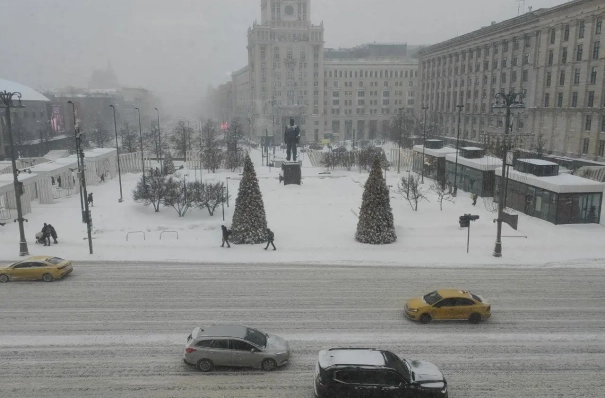 Более 70% от месячной нормы осадков может выпасть в четверг в Москве