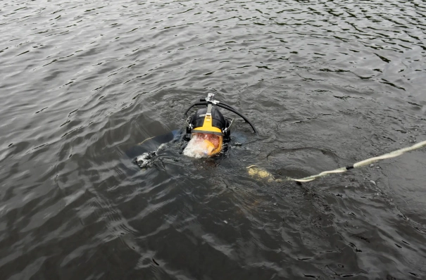 Обследование дна Ладожского озера началось в Ленинградской области