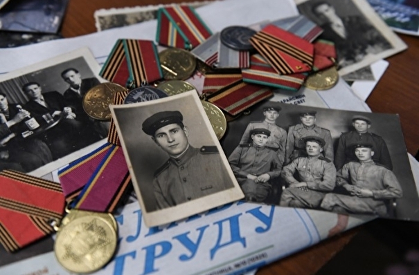 Юбилейные медали к Дню Победы ветераны в Приамурье получают на дому