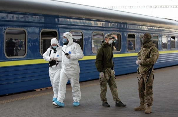 Спецпосты появятся на свердловских вокзалах для контроля прибывающих из Москвы