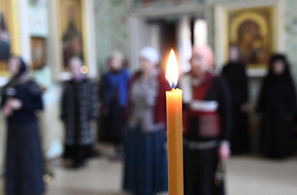 В РПЦ предложили запускать верующих в храмы малыми группами