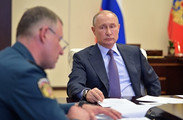 Путин поручил решить вопрос о допсредствах на предотвращение лесных пожаров