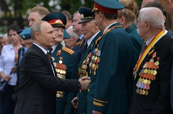 Путин: заслуги поколения Великой Отечественной войны перед Родиной невозможно измерить