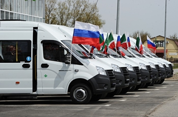 ФНС: 10 регионов РФ дали налоговые льготы владельцам коммерческого транспорта