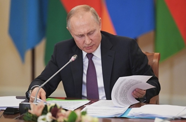 Путин: Мишустин приступает к работе в полном объеме