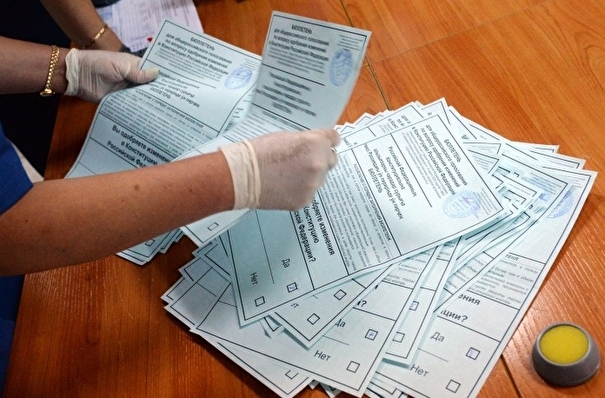 Большинство участников голосования в Оренбуржье одобрили поправки к Конституции