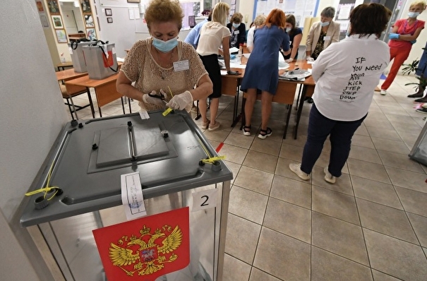 Большинство уральцев проголосовали за поправки в Конституцию РФ