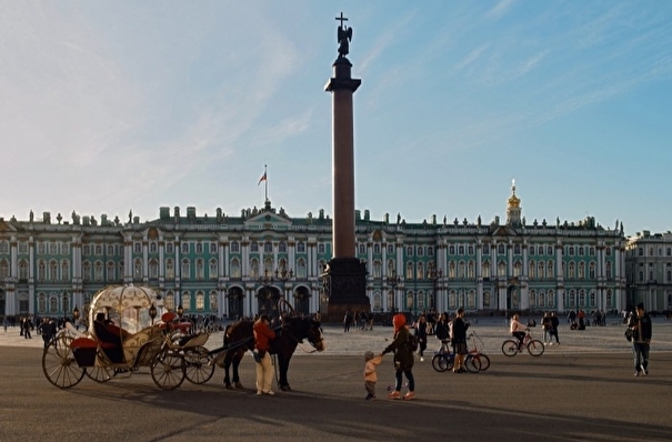 Полной загрузки отелей ожидают в Петербурге через несколько дней