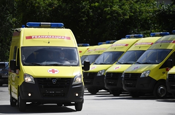Екатеринбургский горздрав получил 12 новых машин для "Службы скорой помощи"
