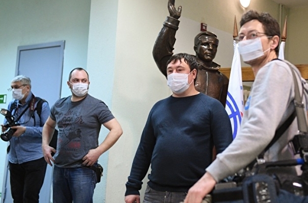 Шесть журналистов умерли за 4 месяца от COVID-19 в РФ, более 500 заразились